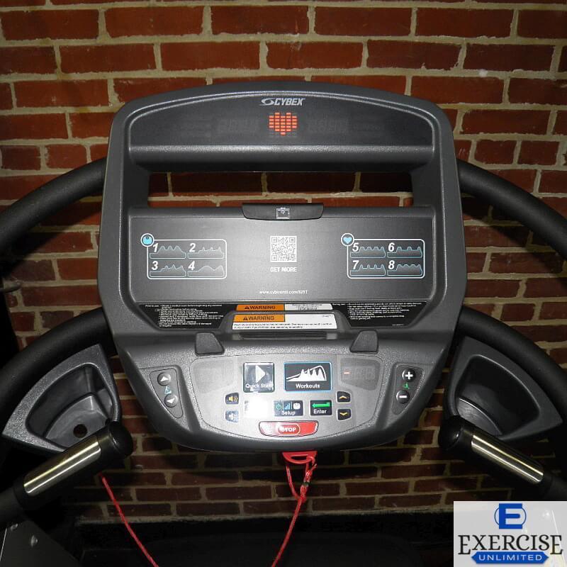 Pre-Owned Cybex Treadmill 525T - Image 4